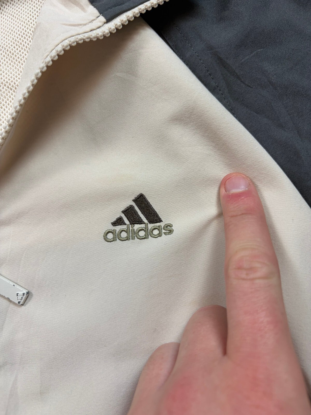 Vintage 90s adidas track jacket (M)