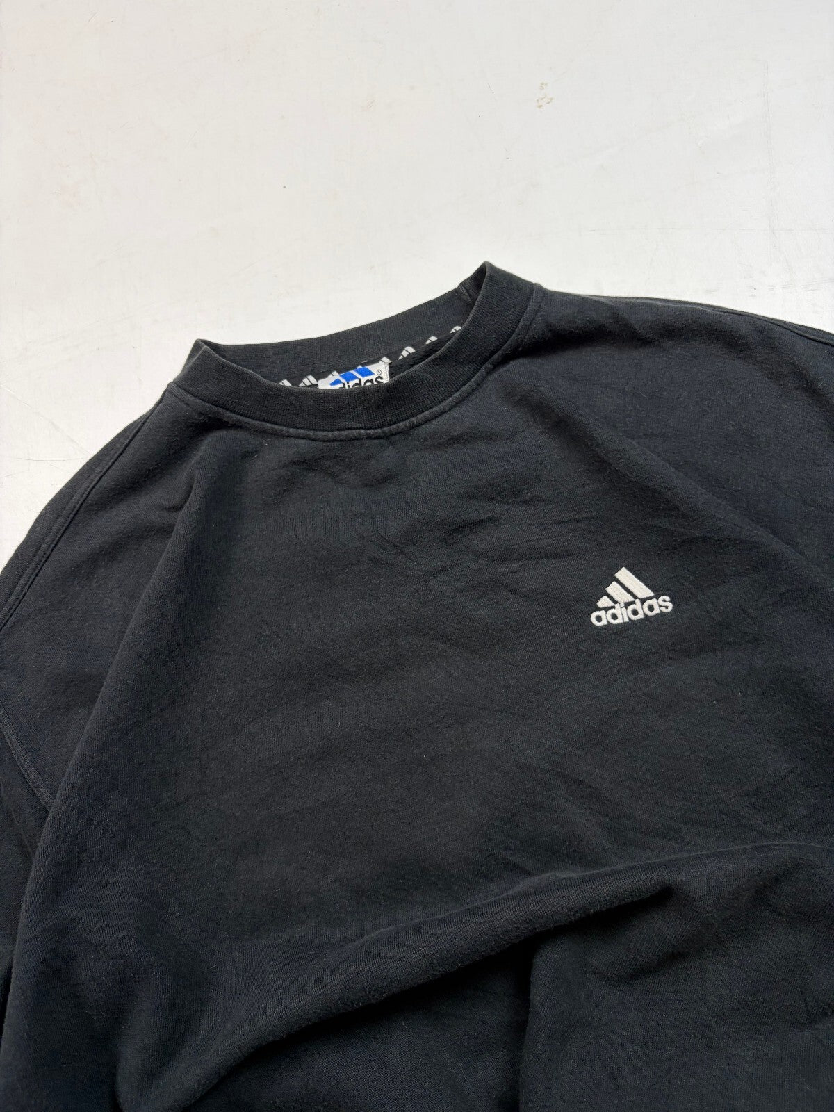 Vintage 90s adidas small logo sweatshirt (L)
