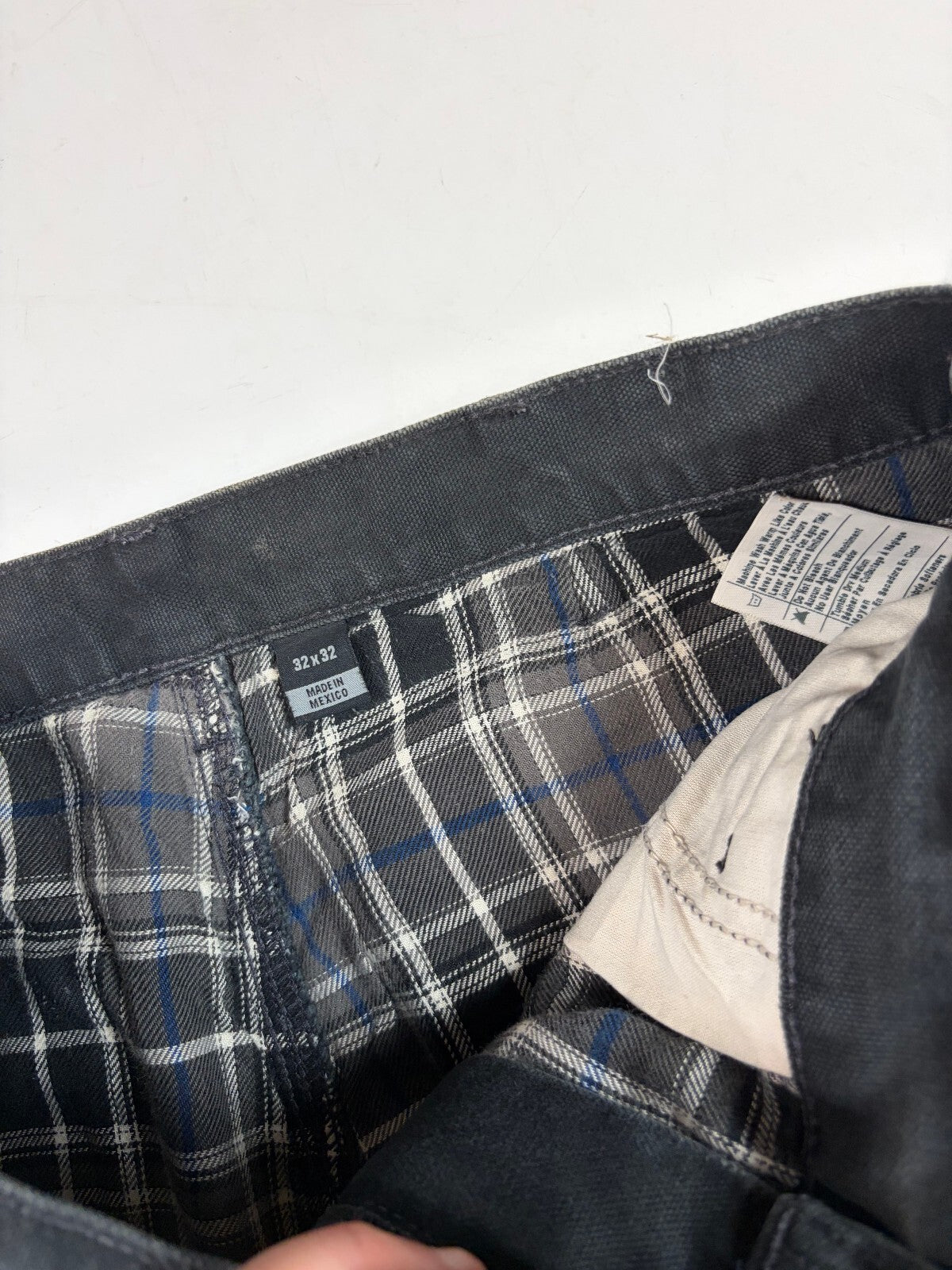 Carhartt paint splattered baggy carpenter pants (W32)