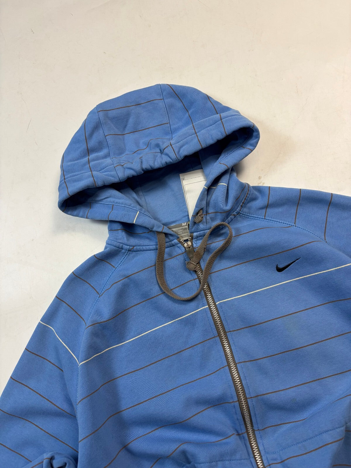 Vintage Y2K Nike striped zip up hoodie (M)