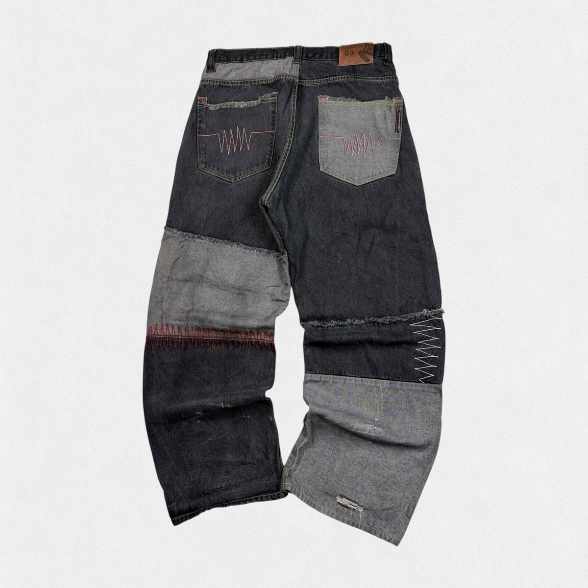 Vintage Akademiks patchwork baggy hip hop jeans (W38)