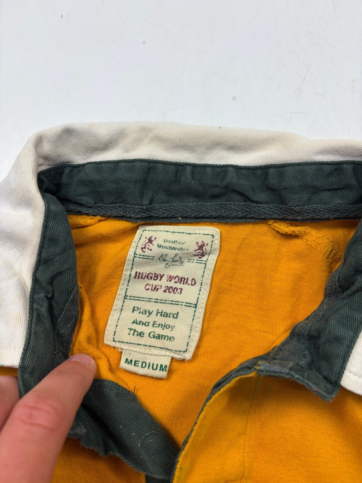 Vintage Australia 2003 world cup supporters rugby shirt (M)