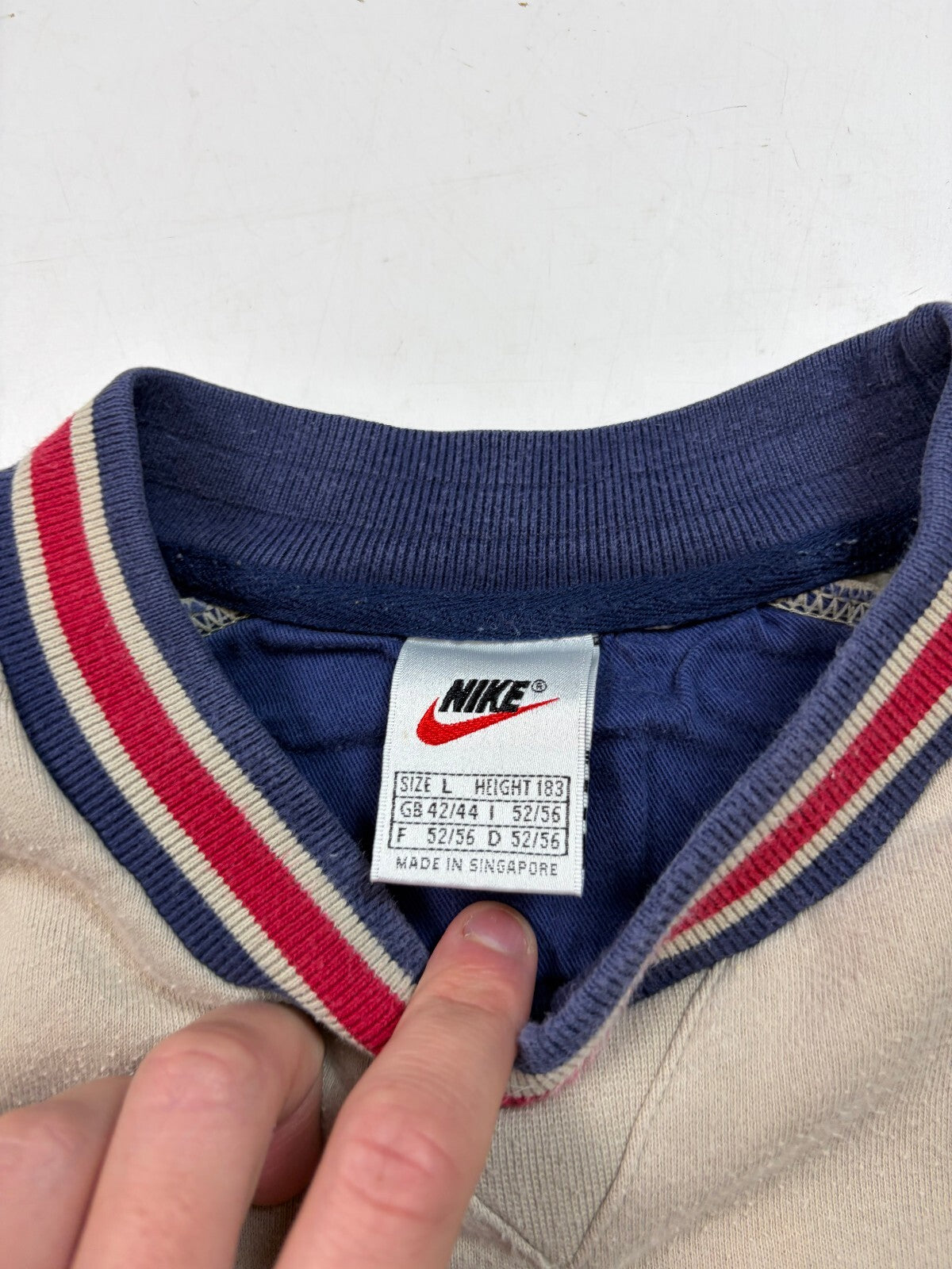 Vintage 90s Nike centre swoosh sweatshirt (XL)