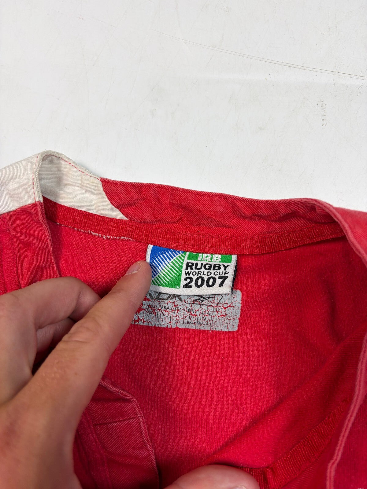 Vintage Wales 2007 world cup Reebok rugby shirt (M)