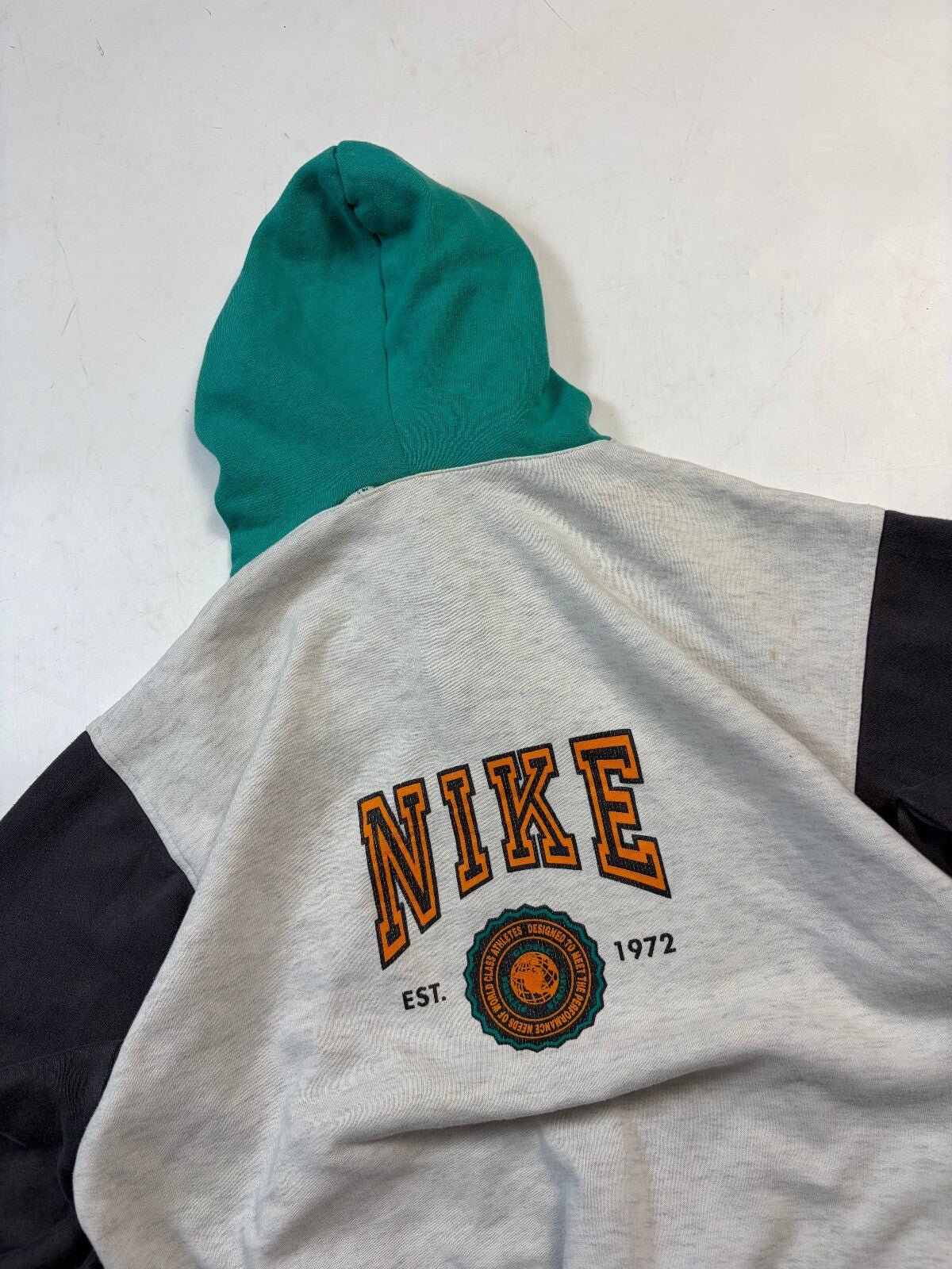 Vintage 80s Nike spell out hoodie (M)
