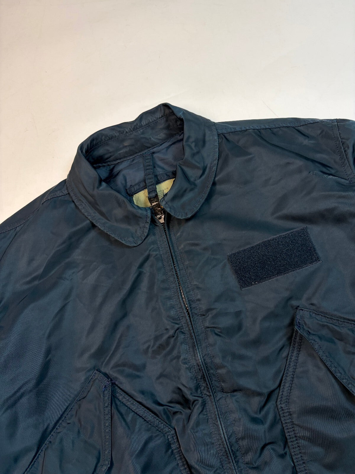 Vintage Alpha Industries CWU Military bomber jacket (L)