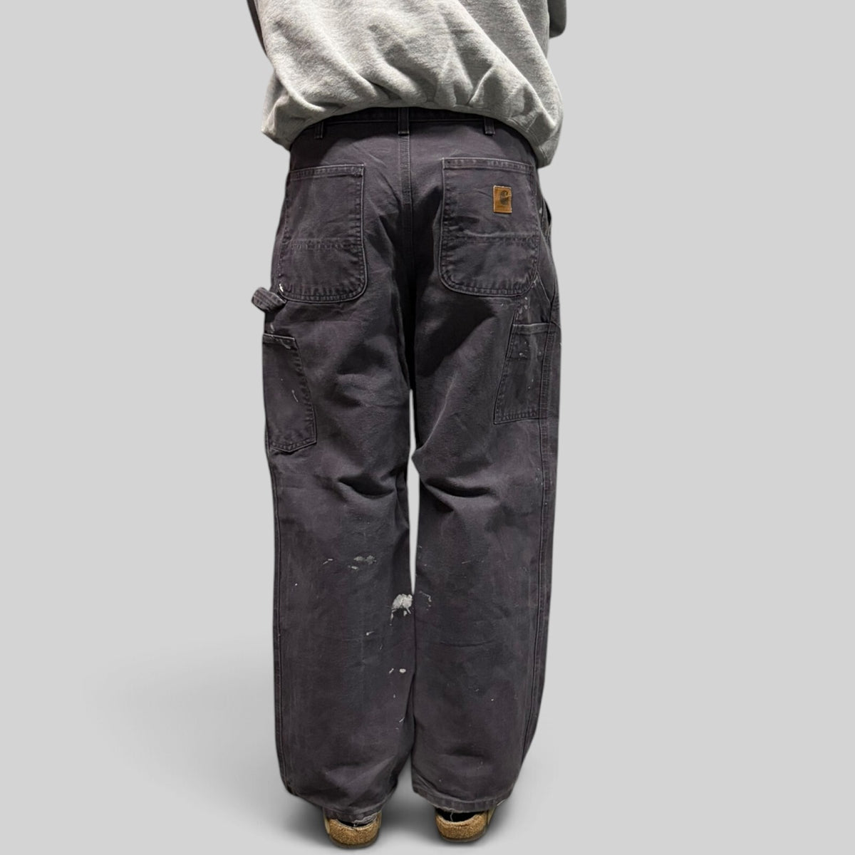 Vintage Carhartt paint splattered baggy carpenter pants (W32)