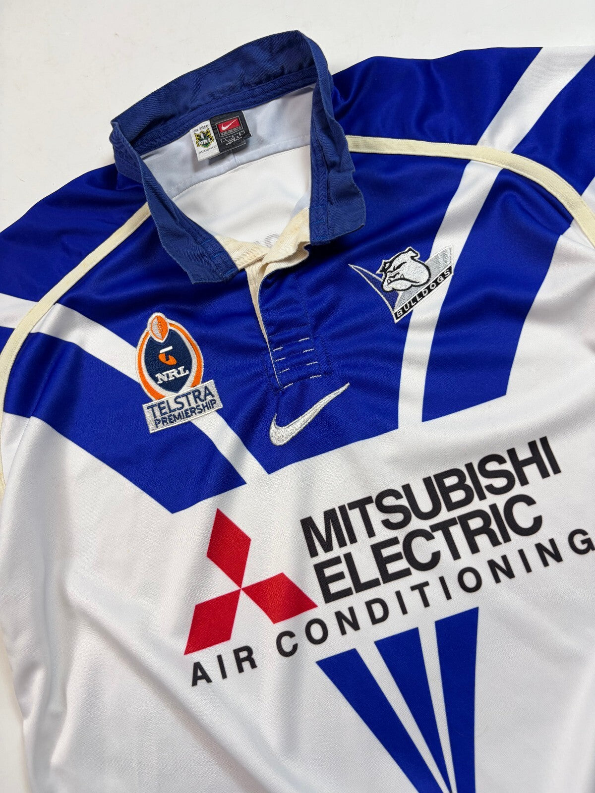Vintage Bankstown Bulldogs 2005 Nike rugby league shirt (L)
