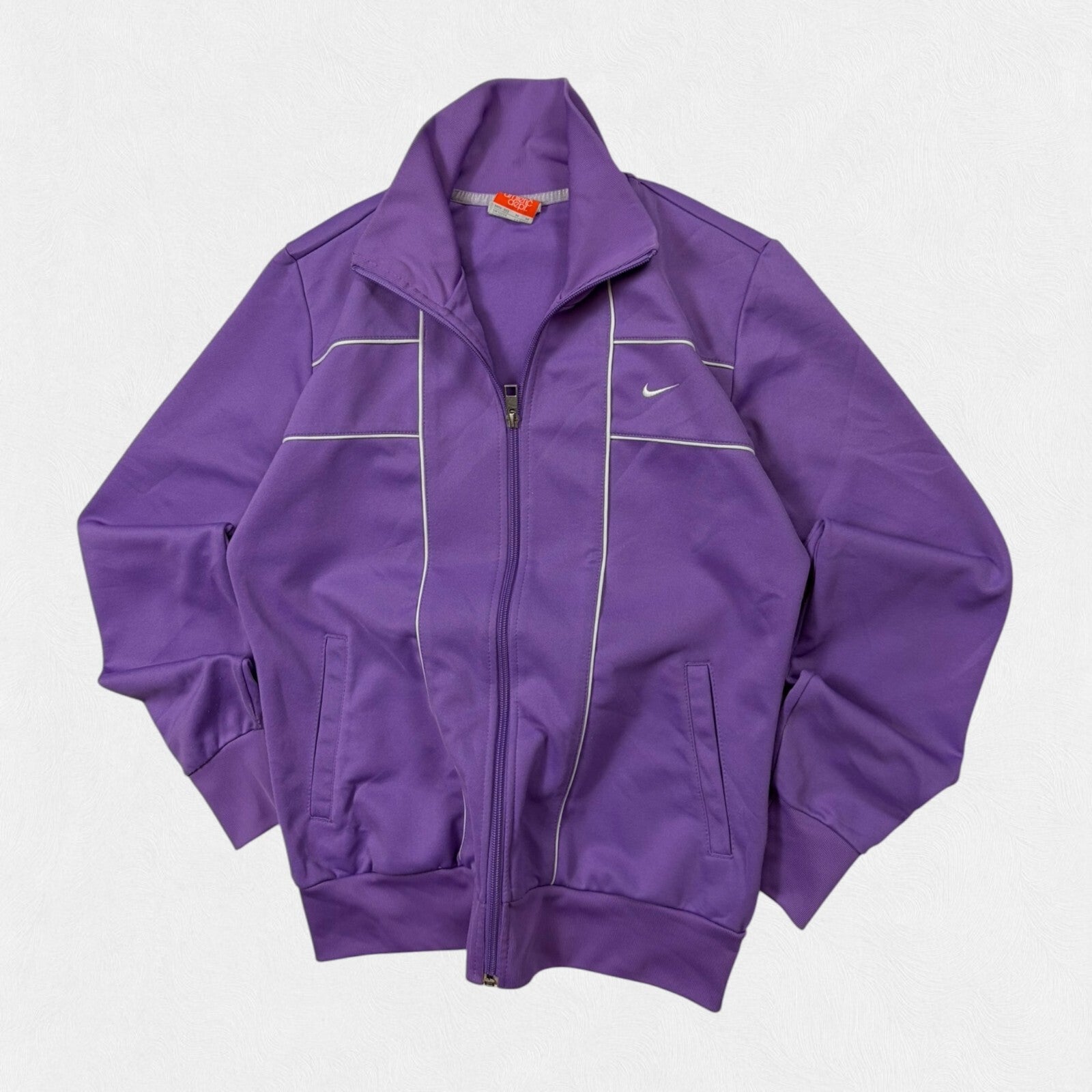 Vintage Y2K Nike track top (M)