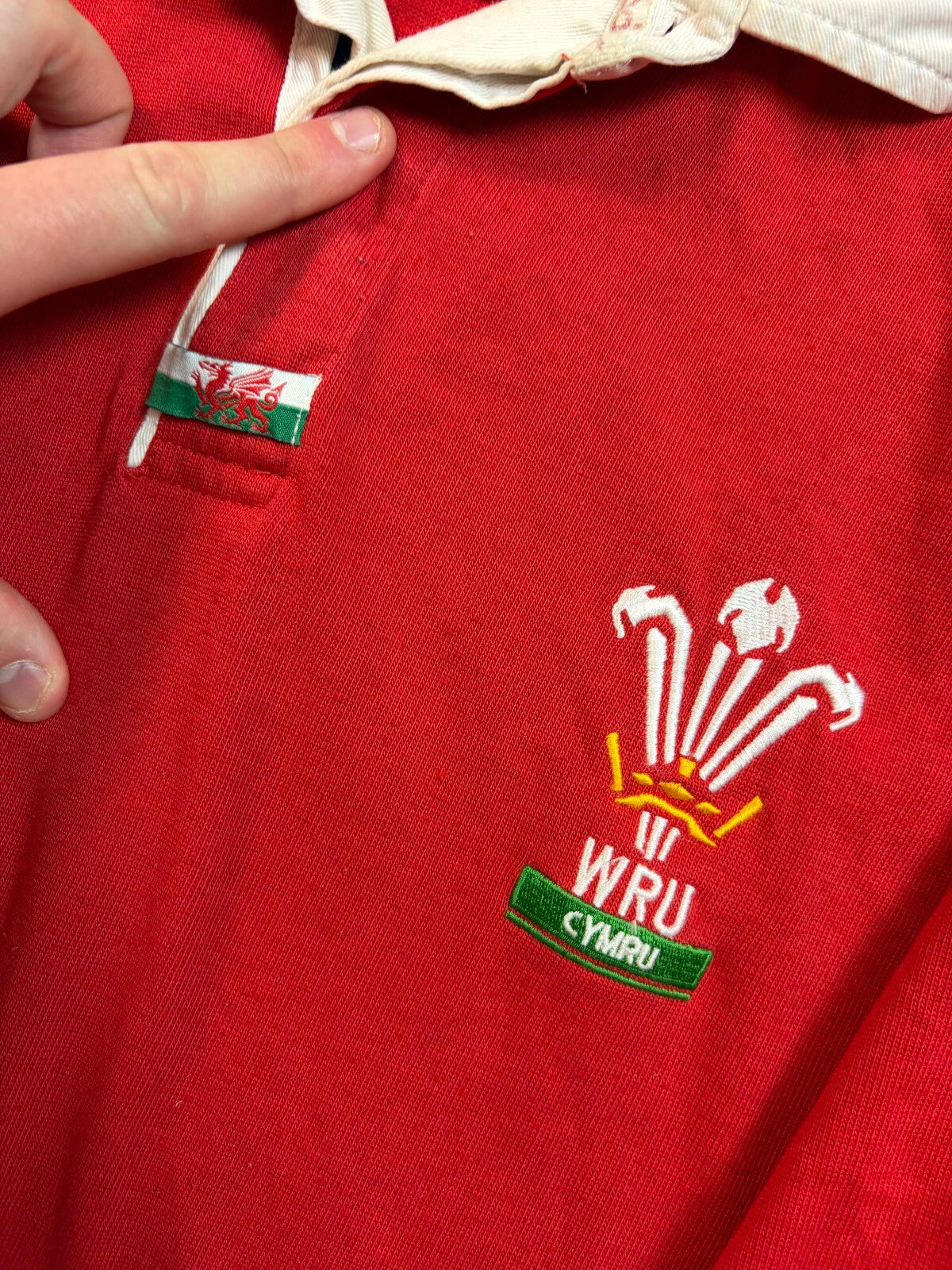 Vintage Wales 1996-98 Reebok rugby union shirt (L)