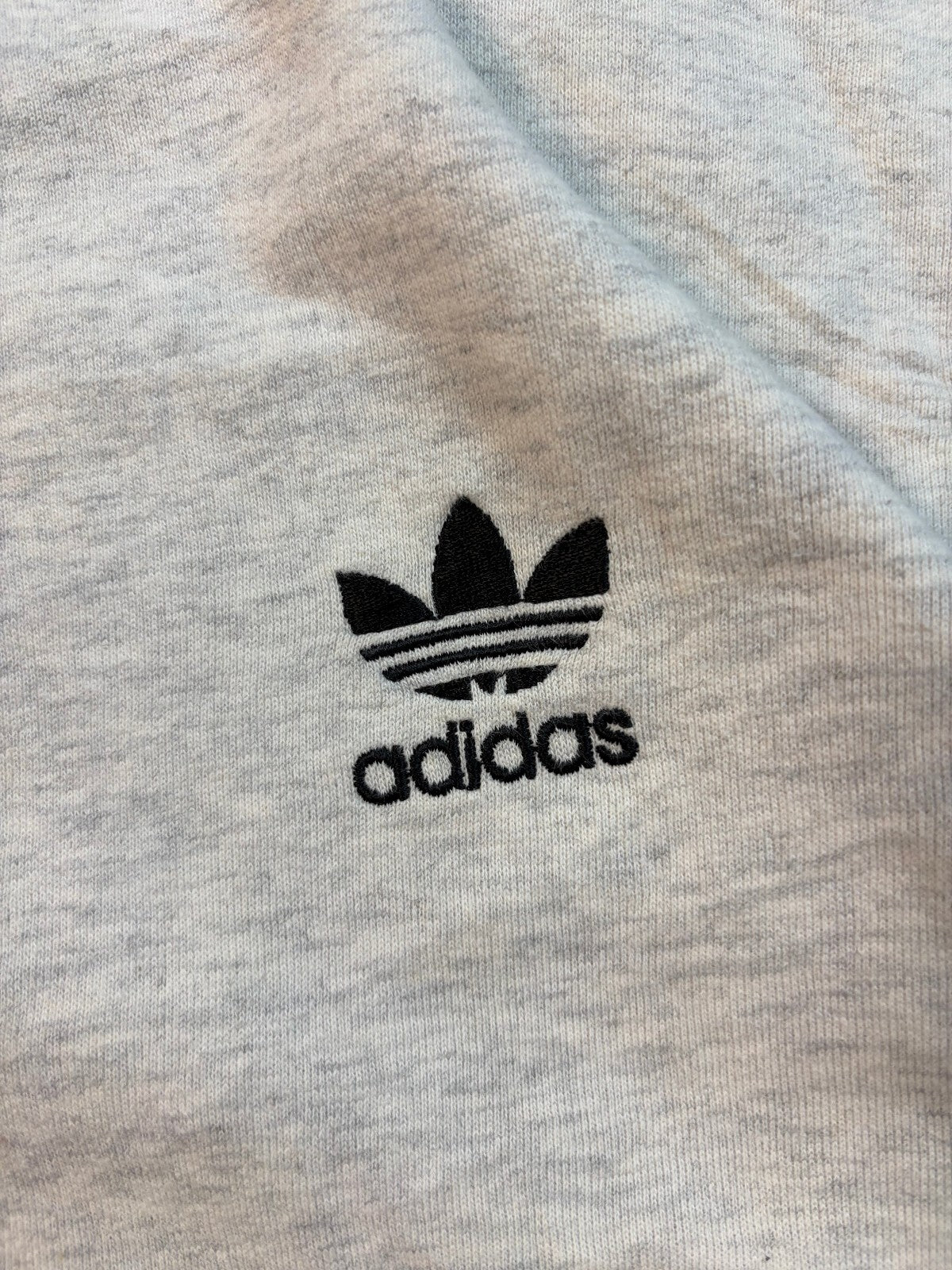 Vintage 90s adidas originals small logo sweatshirt (M)