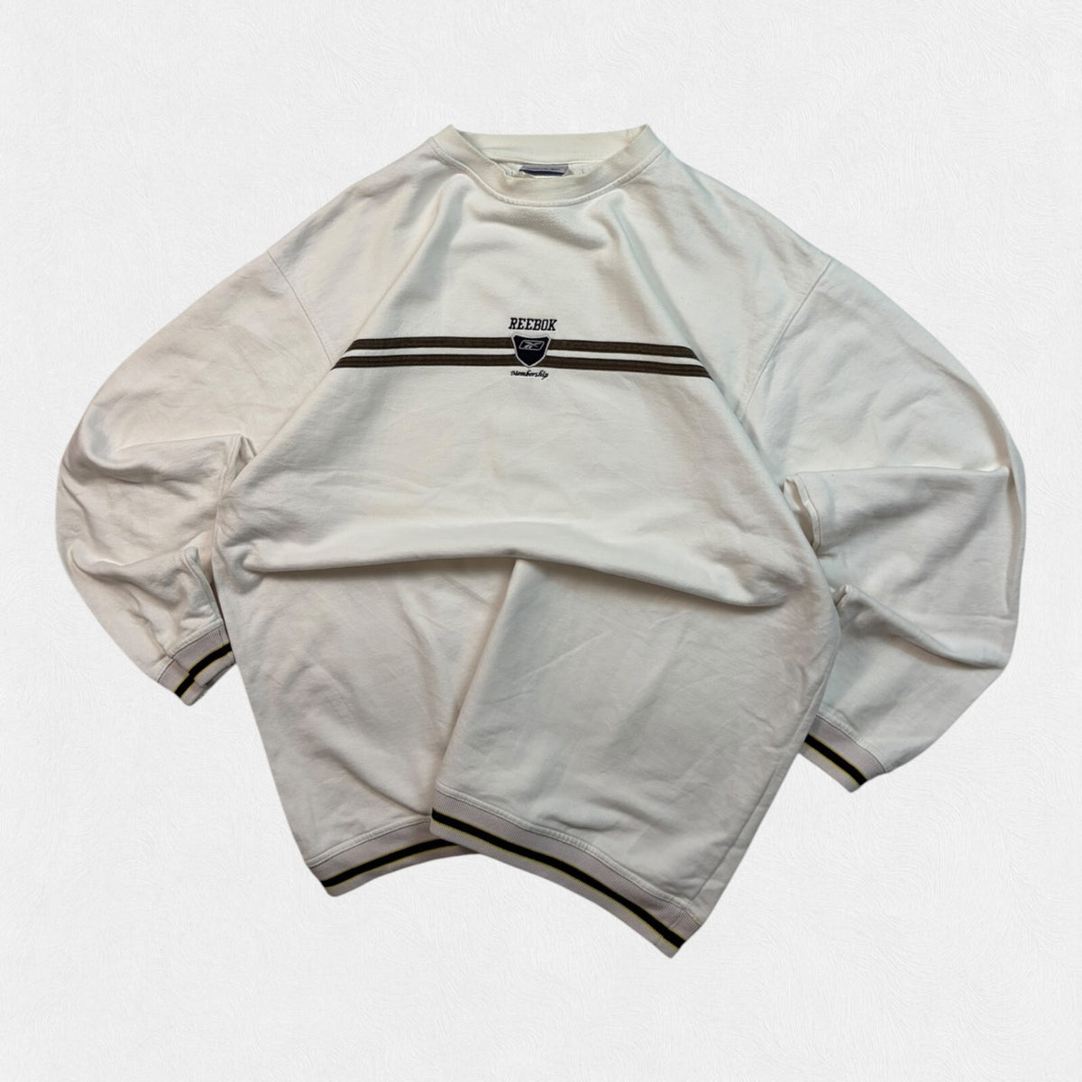 Vintage Y2K Reebok centre logo sweatshirt (XXL)