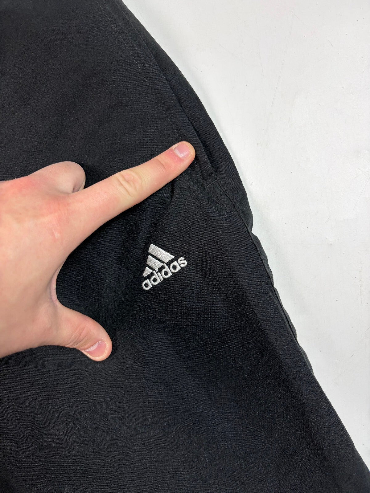 Vintage Y2K adidas baggy track pants (M)