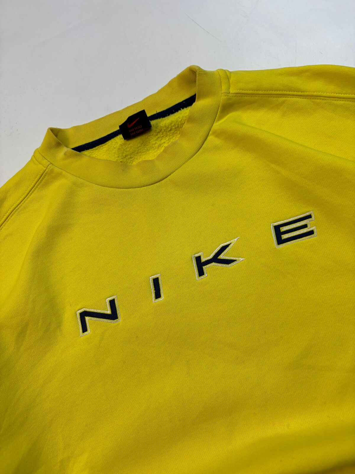 Vintage 90s Nike spell out sweatshirt (M)