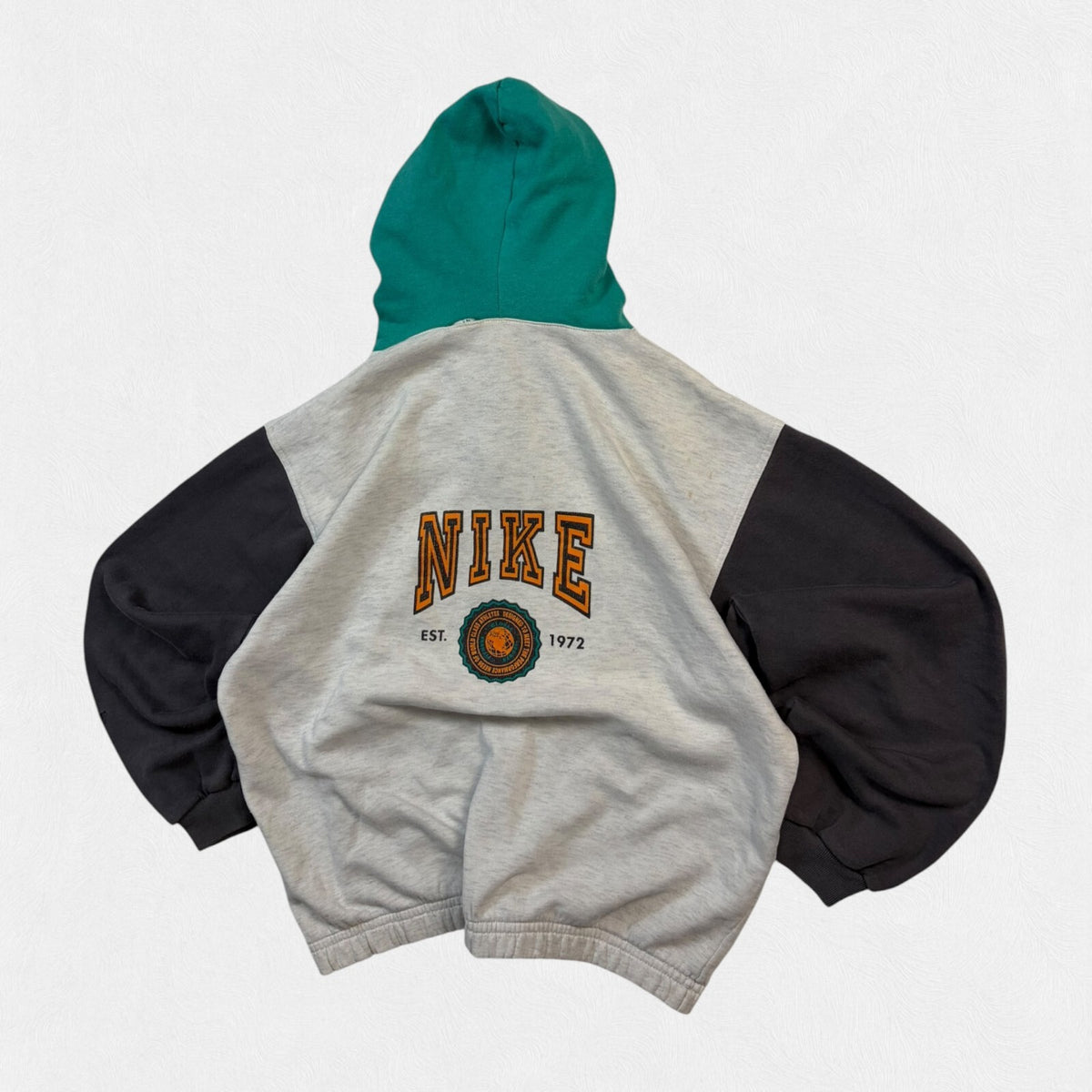 Vintage 80s Nike spell out hoodie (M)