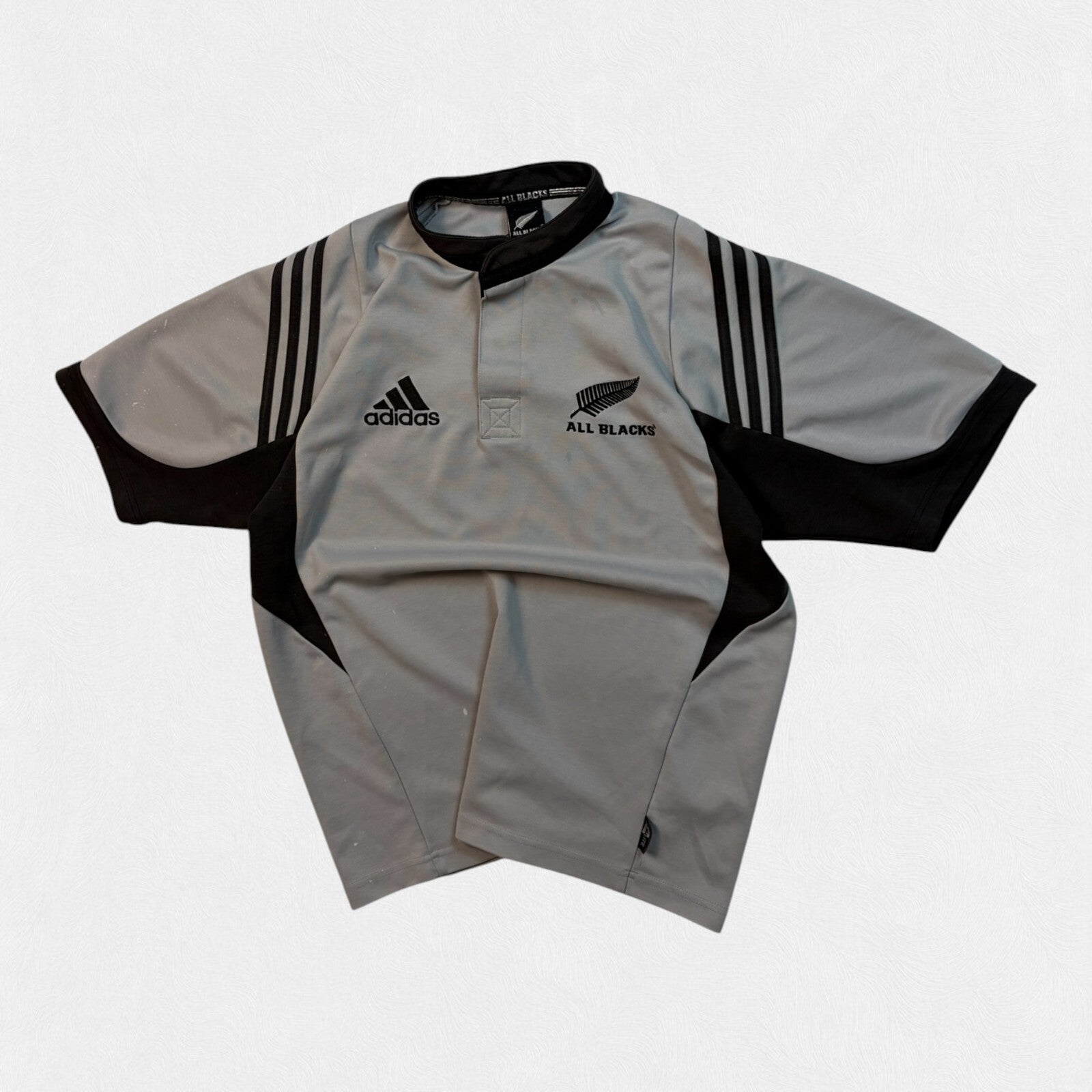 Vintage New Zealand all blacks 2003-05 Adidas away rugby shirt (M)