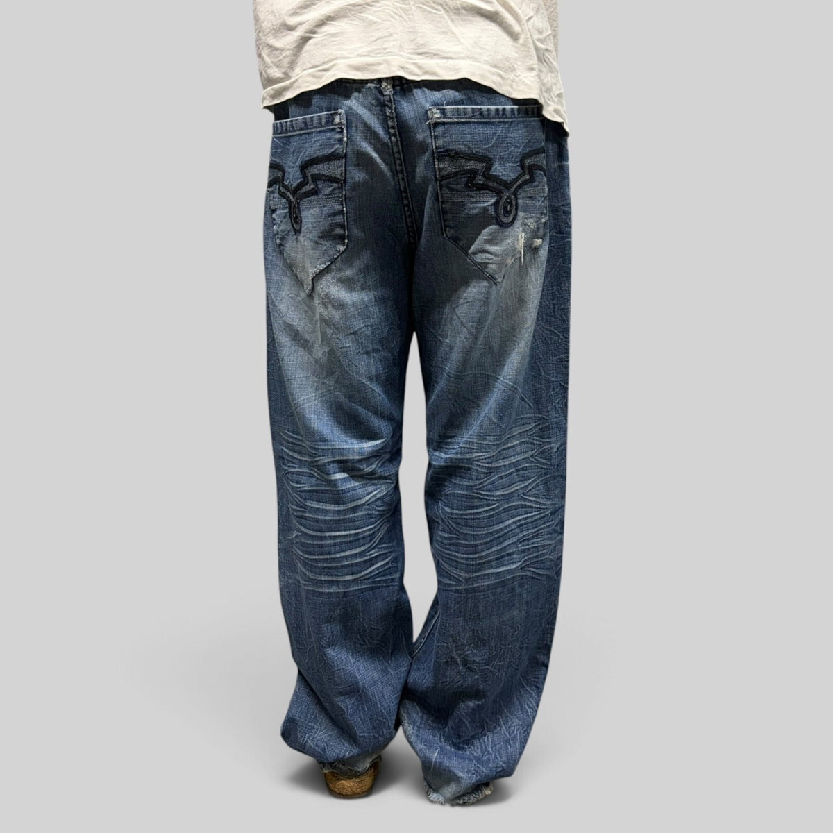 Vintage Y2K Ecko Unltd baggy hip hop jeans (W38)