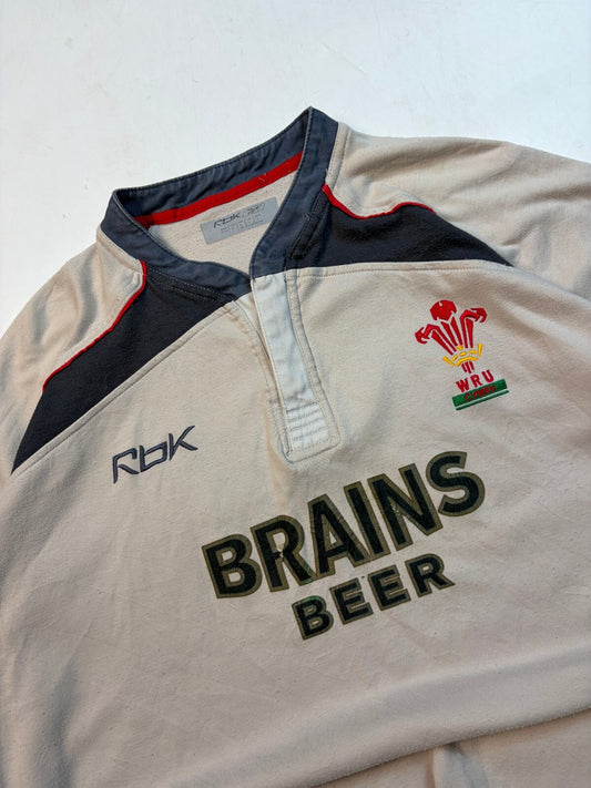 Vintage Wales 2005-07 Reebok away rugby shirt (L)