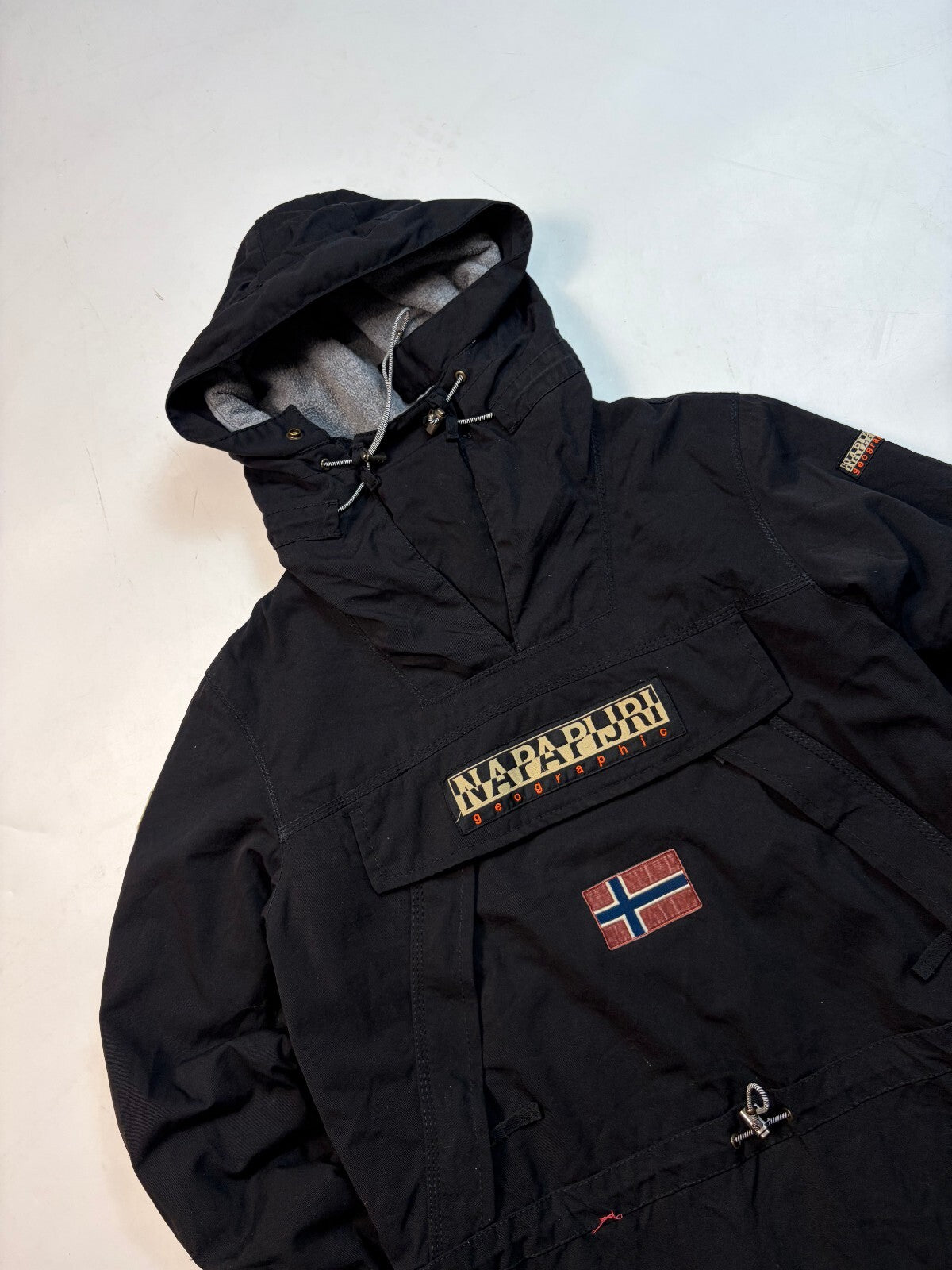 Vintage Napapijri skidoo insulated hooded jacket (M)