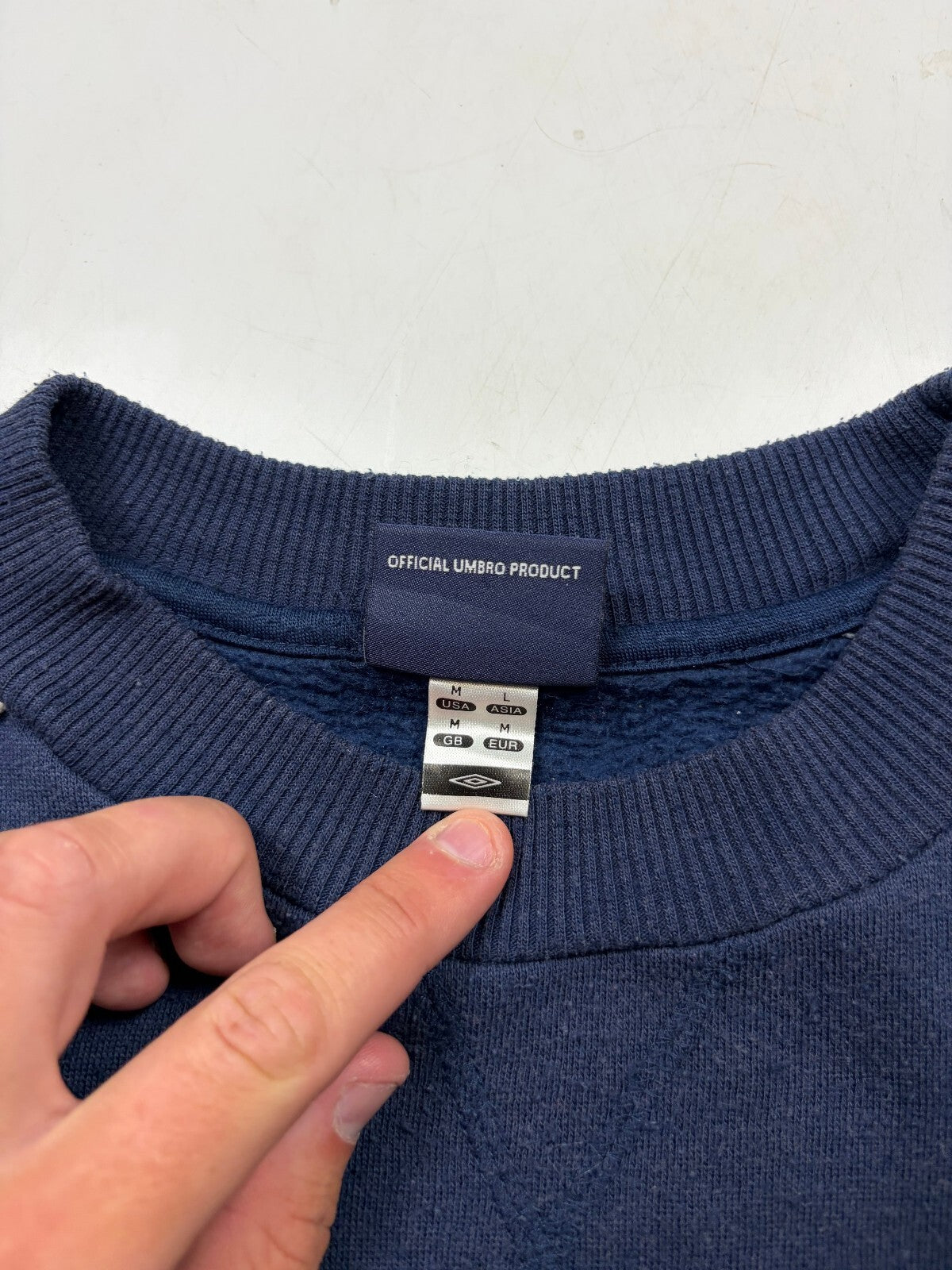 Vintage Y2K Umbro centre logo sweatshirt (M)