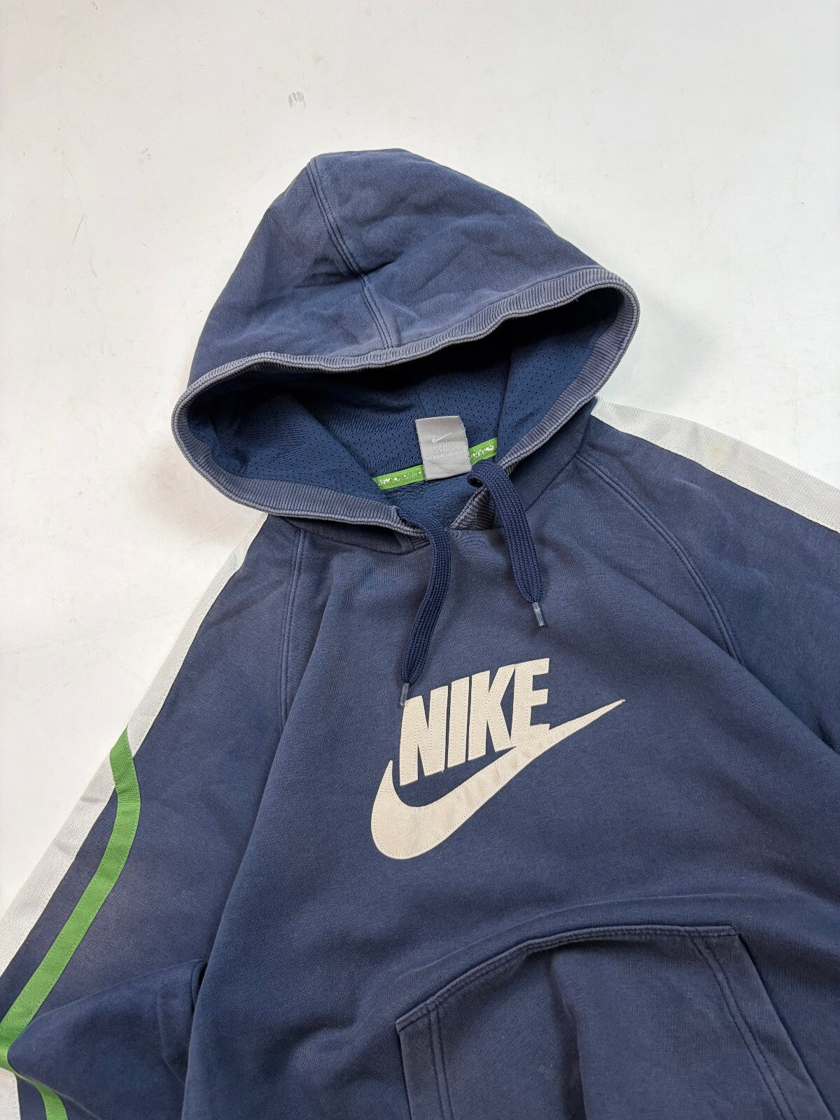 Vintage Y2K Nike spell out hoodie (M)