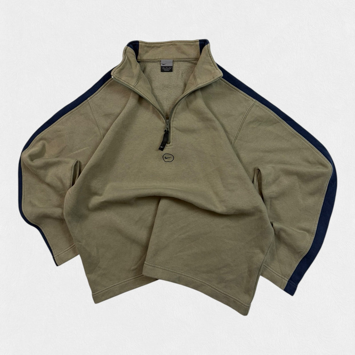 Vintage Y2K Nike quarter zip sweatshirt (M)