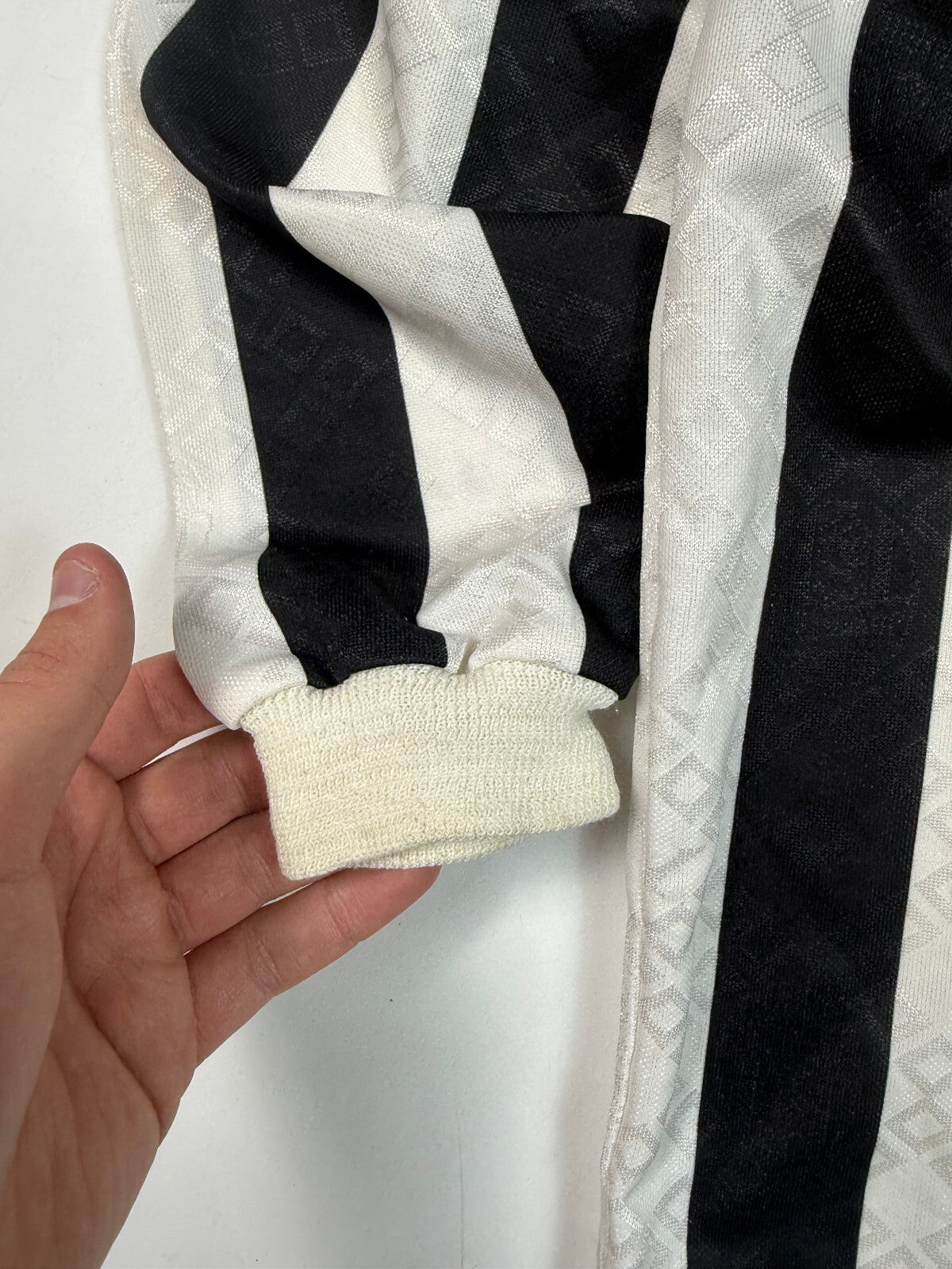 Vintage Juventus 1992-94 Kappa home football shirt (M)