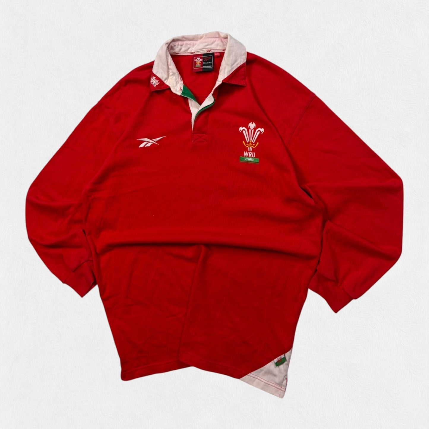 Vintage Wales 1998-00 Reebok rugby union shirt (XL)