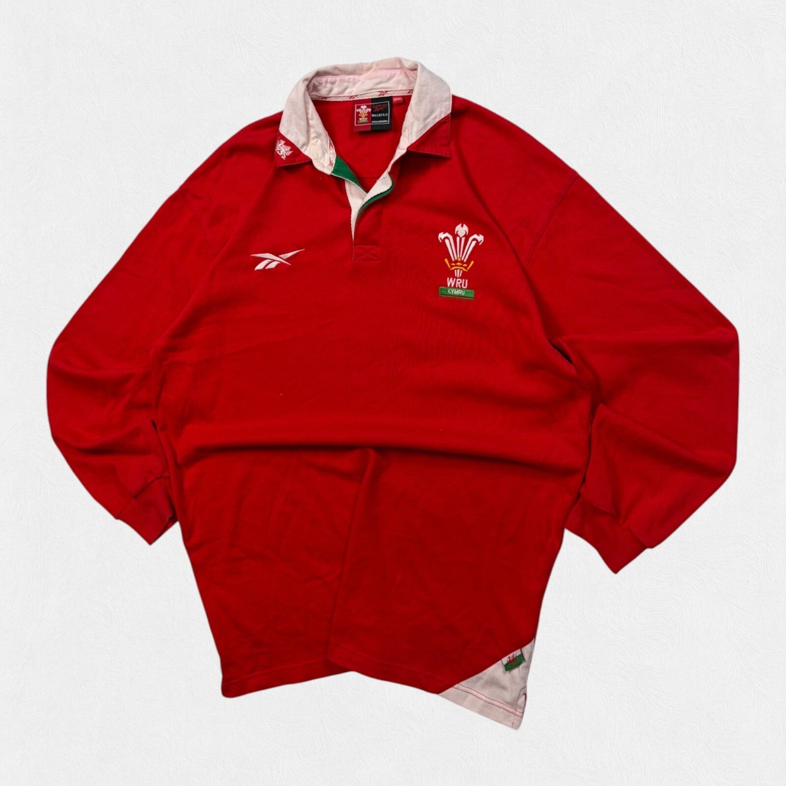 Vintage Wales 1998-00 Reebok rugby union shirt (XL)