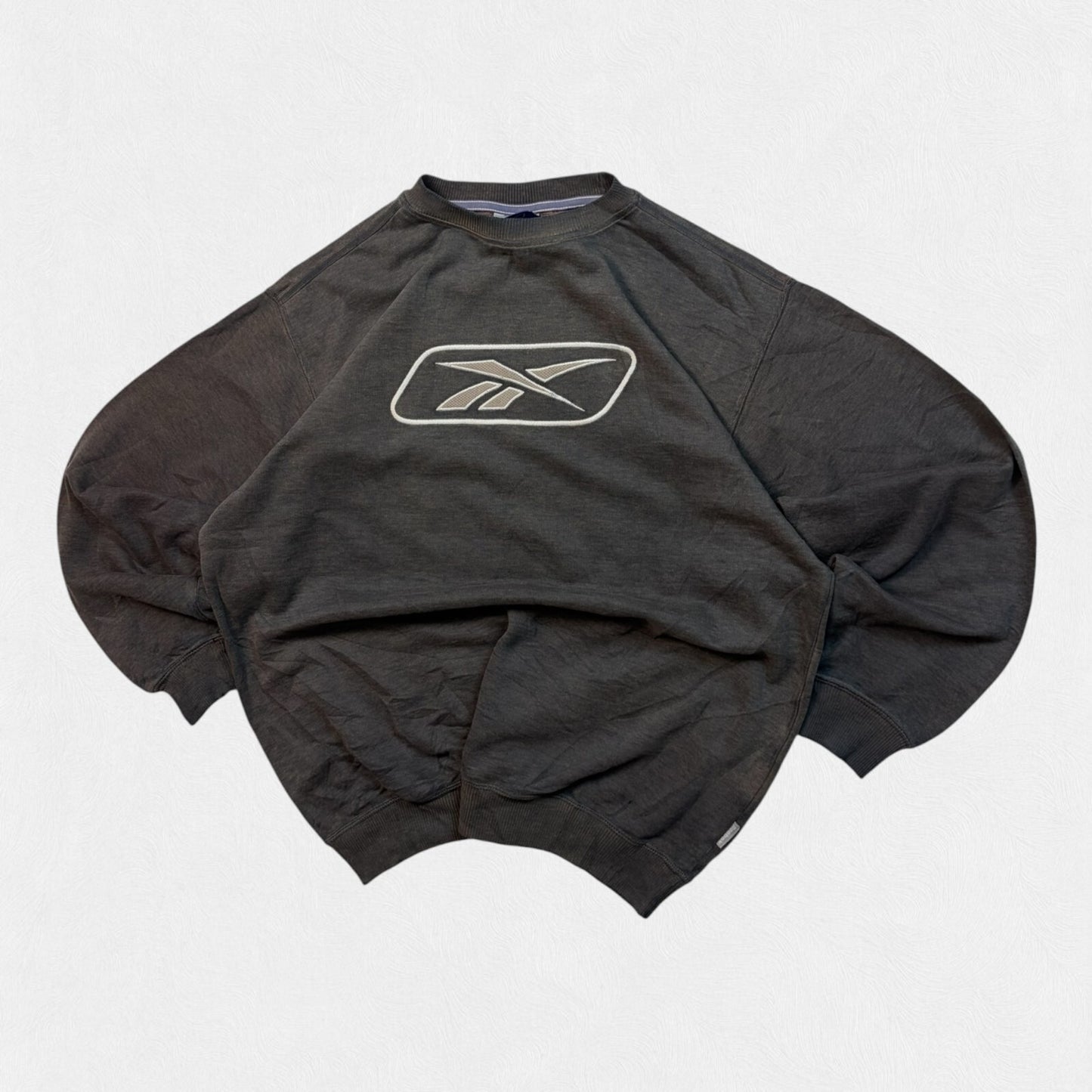 Vintage Reebok centre logo sweatshirt (M)