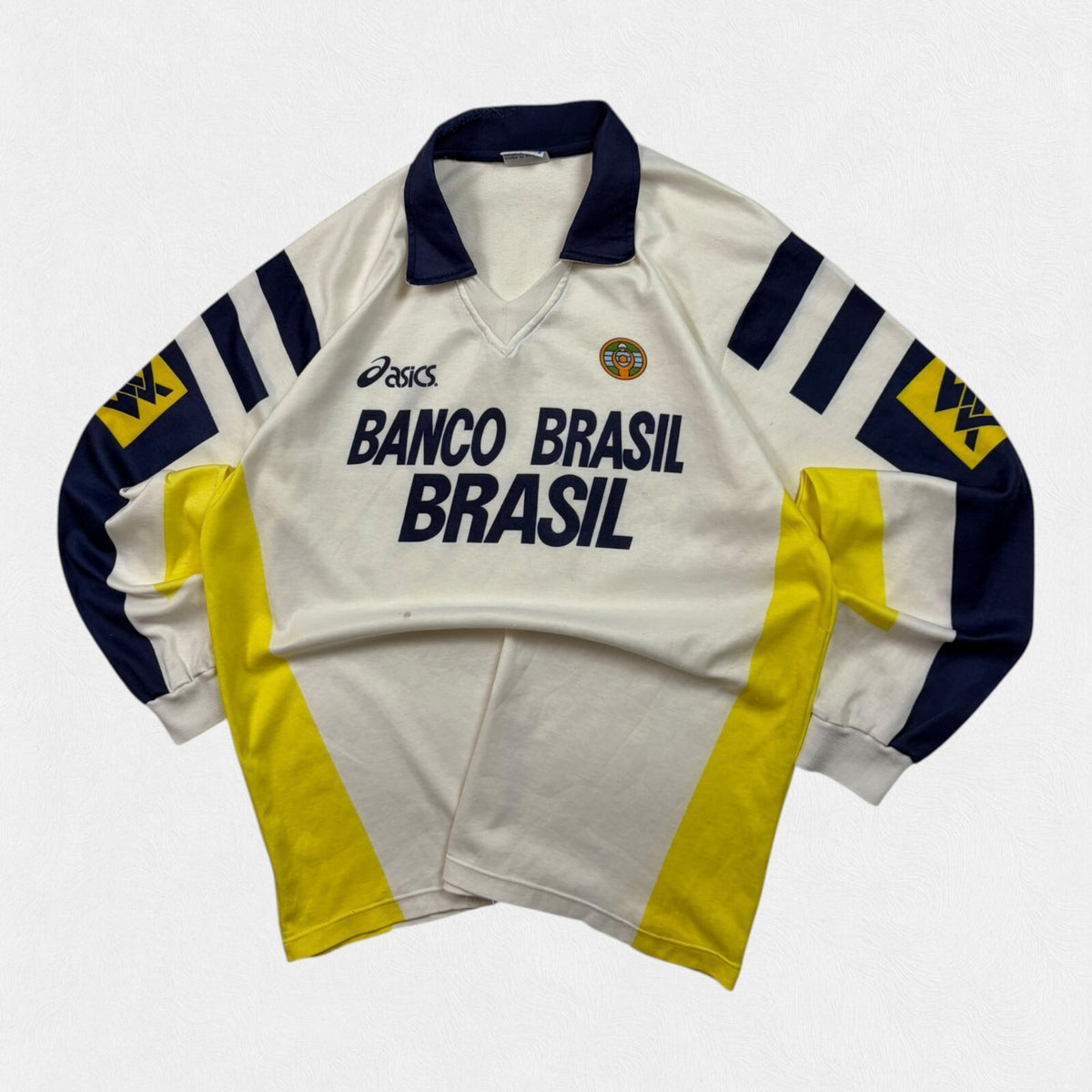 Vintage 90s Brazil volleyball Asics jersey (L)