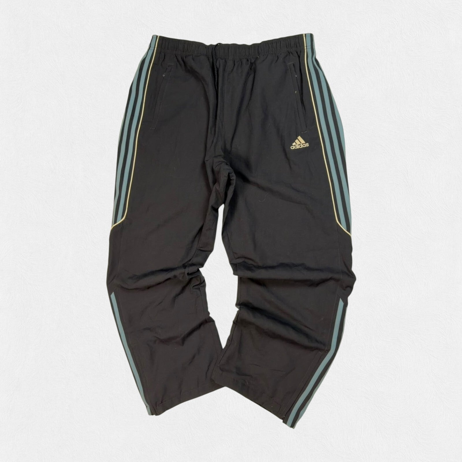 Vintage Y2K adidas side stripe baggy track pants (XL)