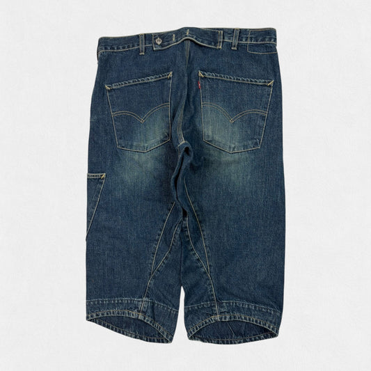 Y2K Levi's engineered twisted baggy jorts (L)