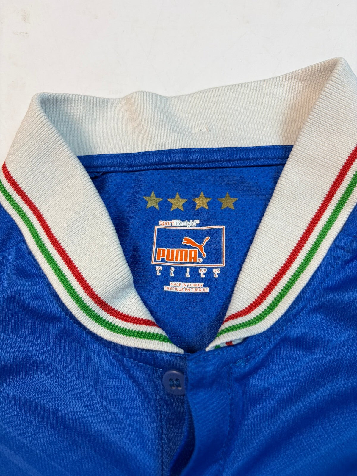 Italy 2013/13 Puma home football shirt (L)