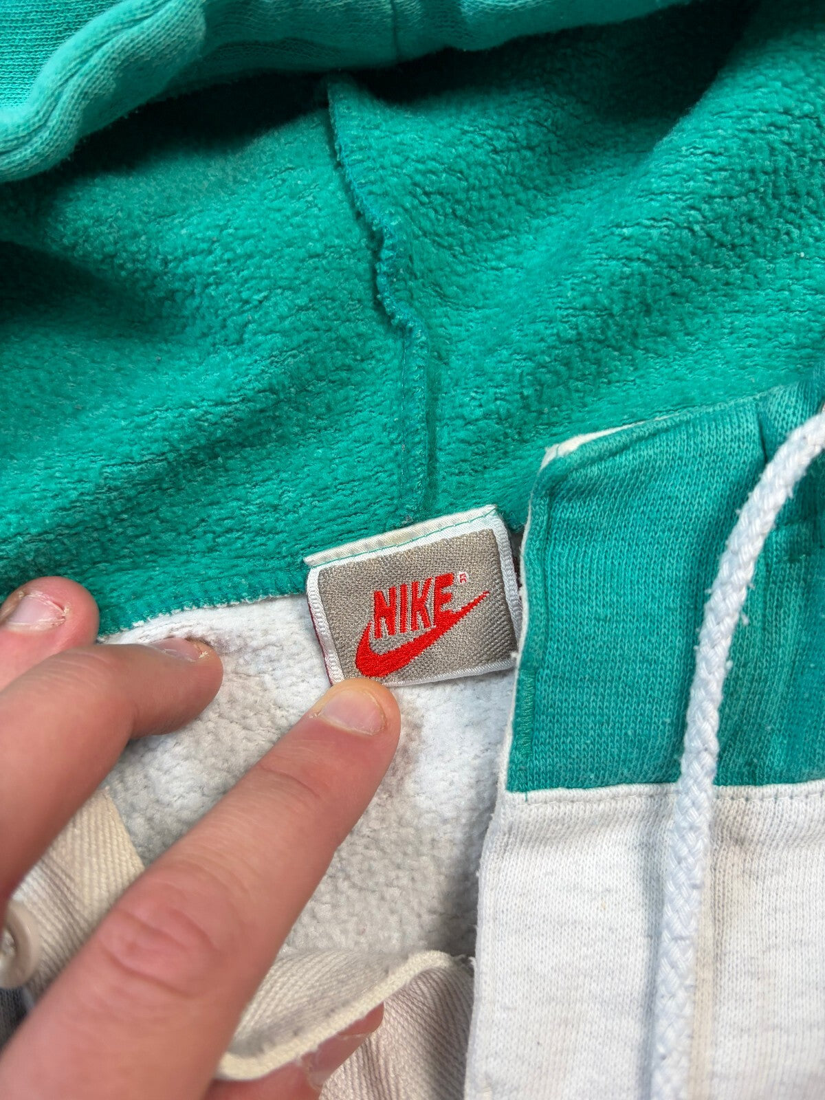 Vintage 80s Nike spell out hoodie (M)