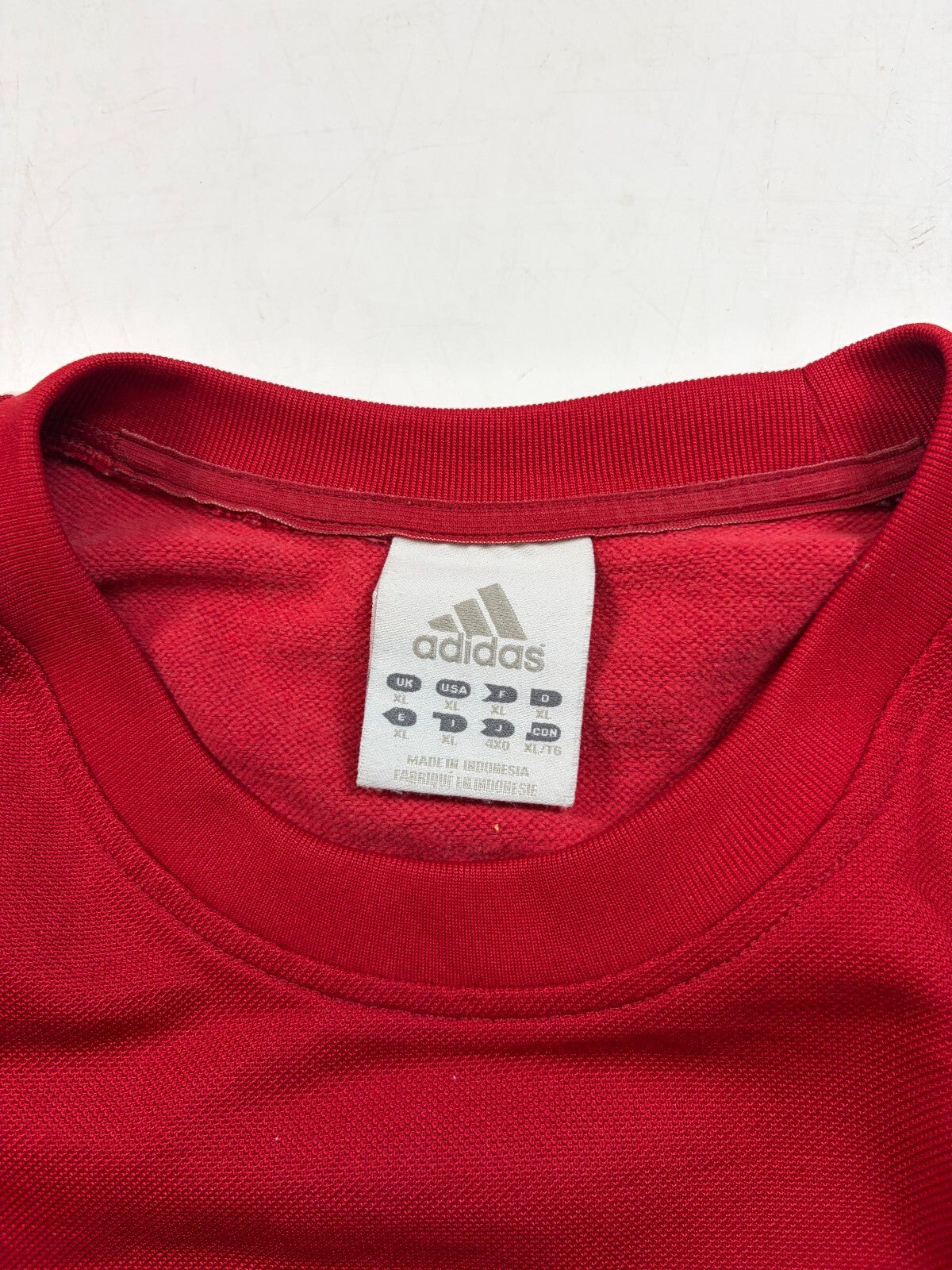 Vintage Y2K adidas spell out sweatshirt (XL)