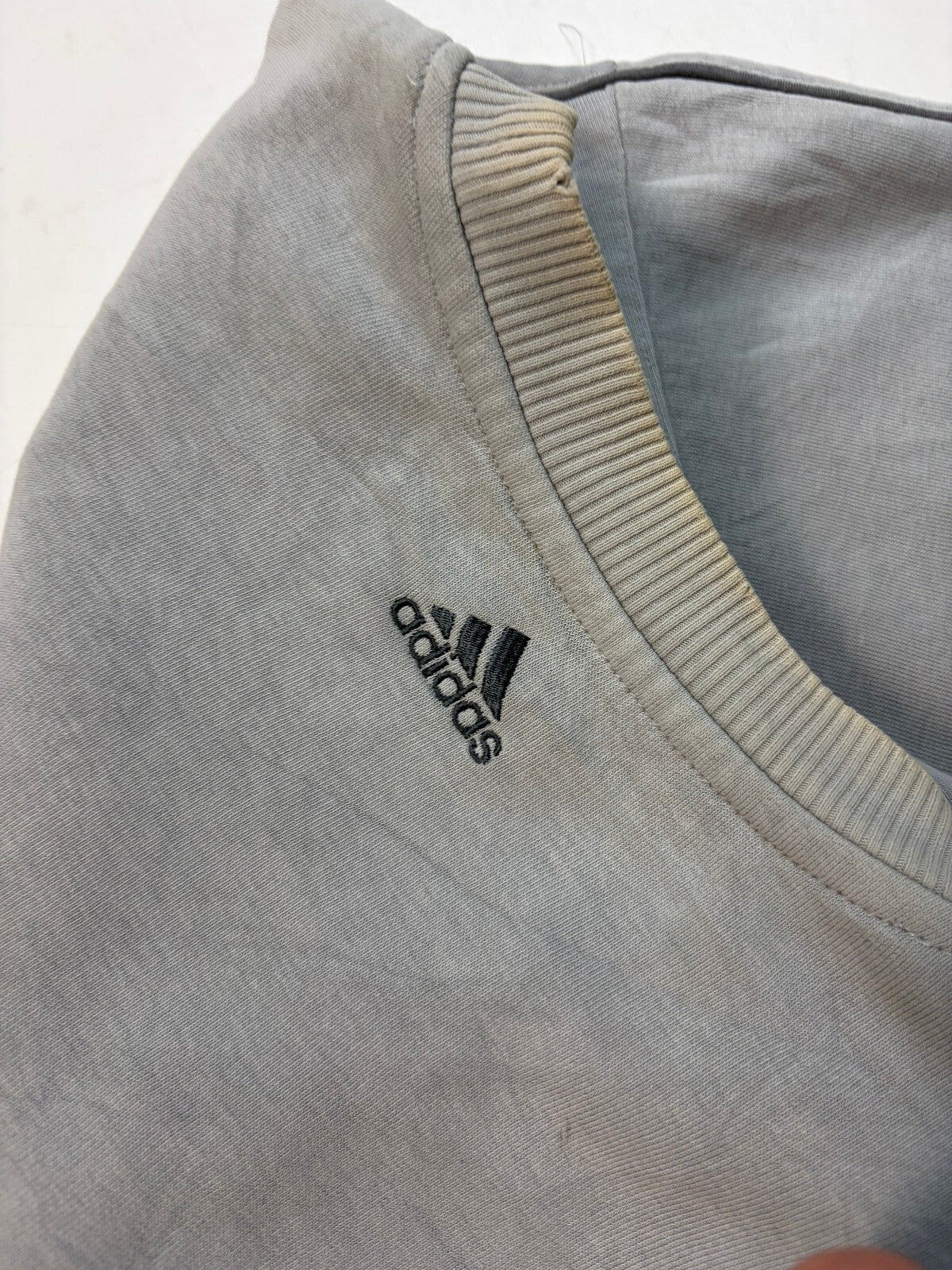 Vintage Y2K adidas spell out sweatshirt (M)