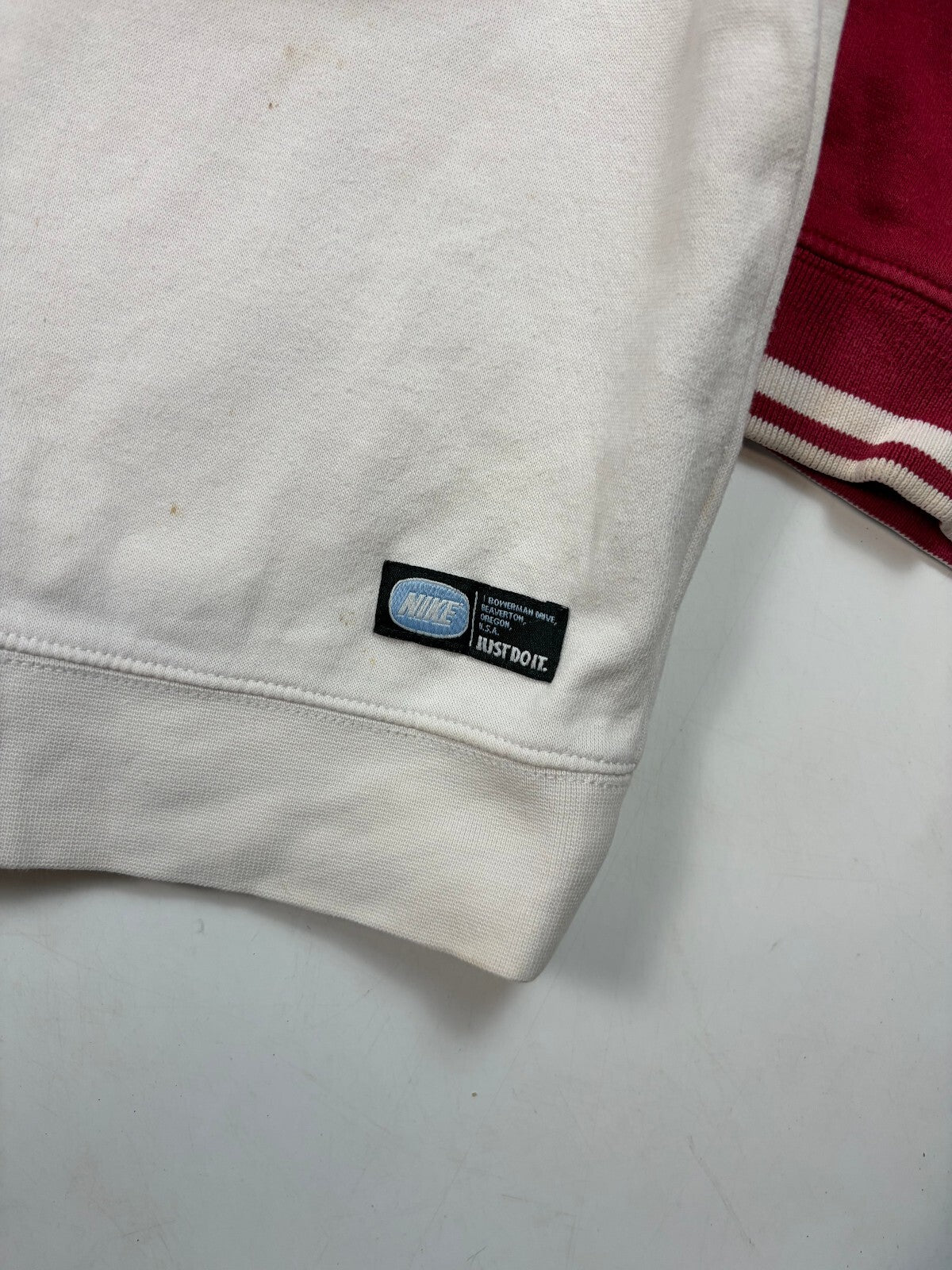 Vintage Y2K Nike spell out sweatshirt (L)
