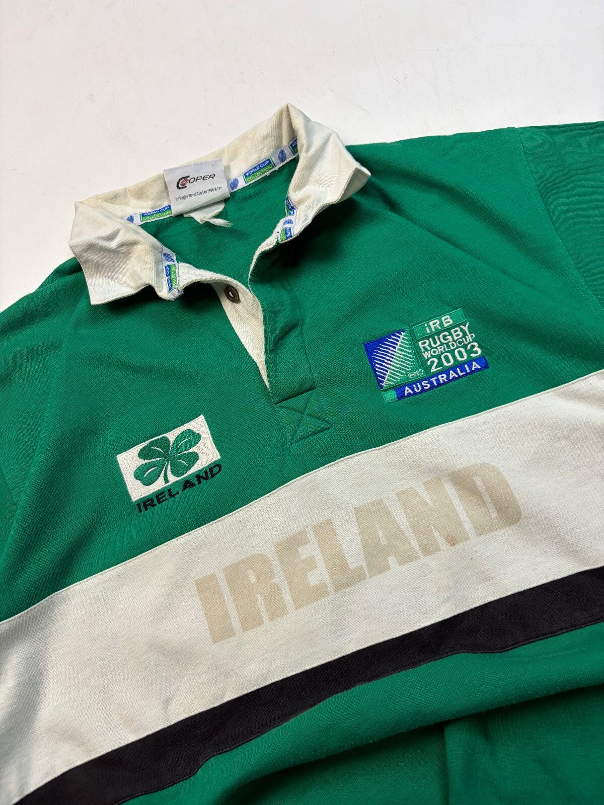Vintage Ireland 2003 world cup rugby union shirt (XL)