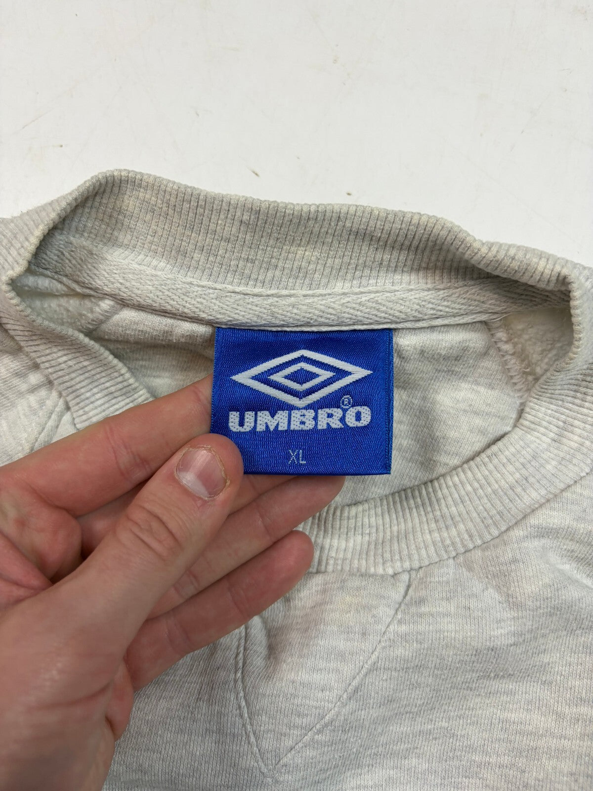 Vintage 90s Umbro centre logo sweatshirt (XL)