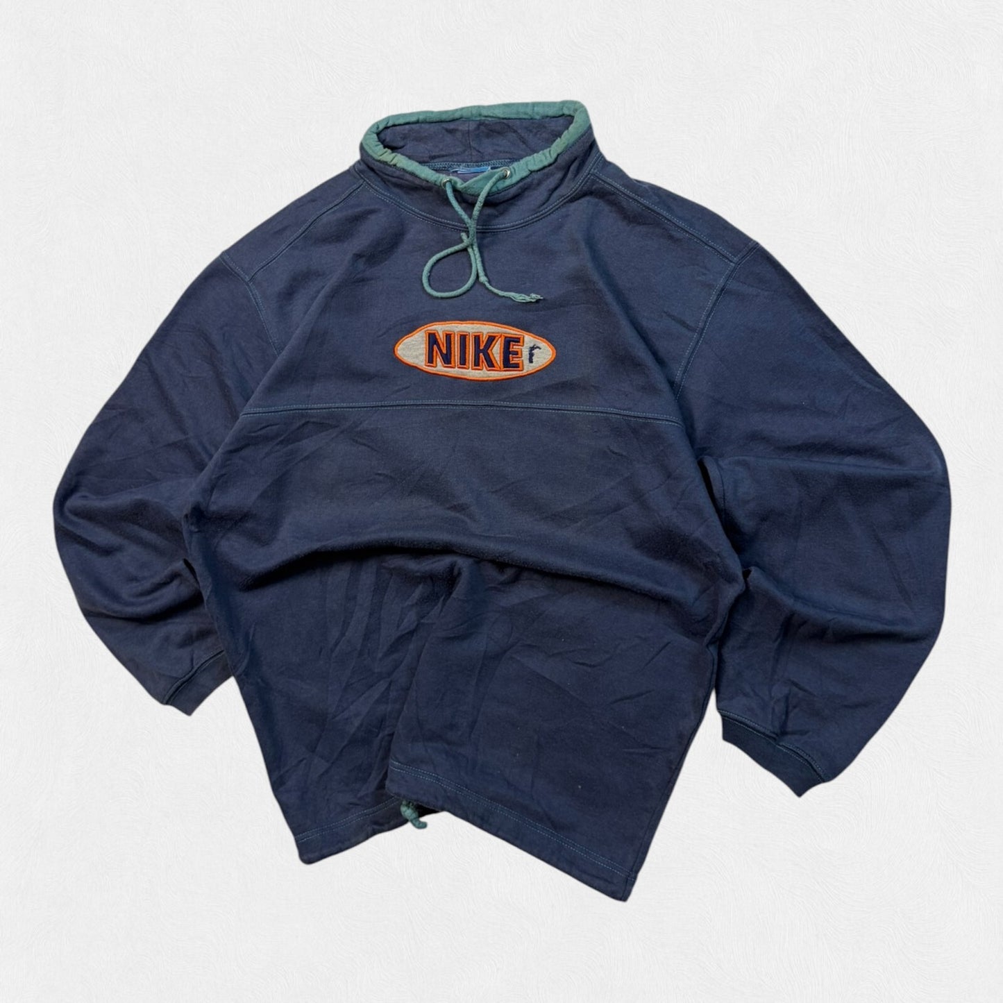 Vintage 90s Nike spell out sweatshirt (L)
