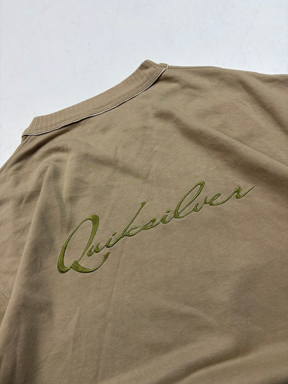 Vintage Y2K Quiksilver surfwear spell out sweatshirt (L)