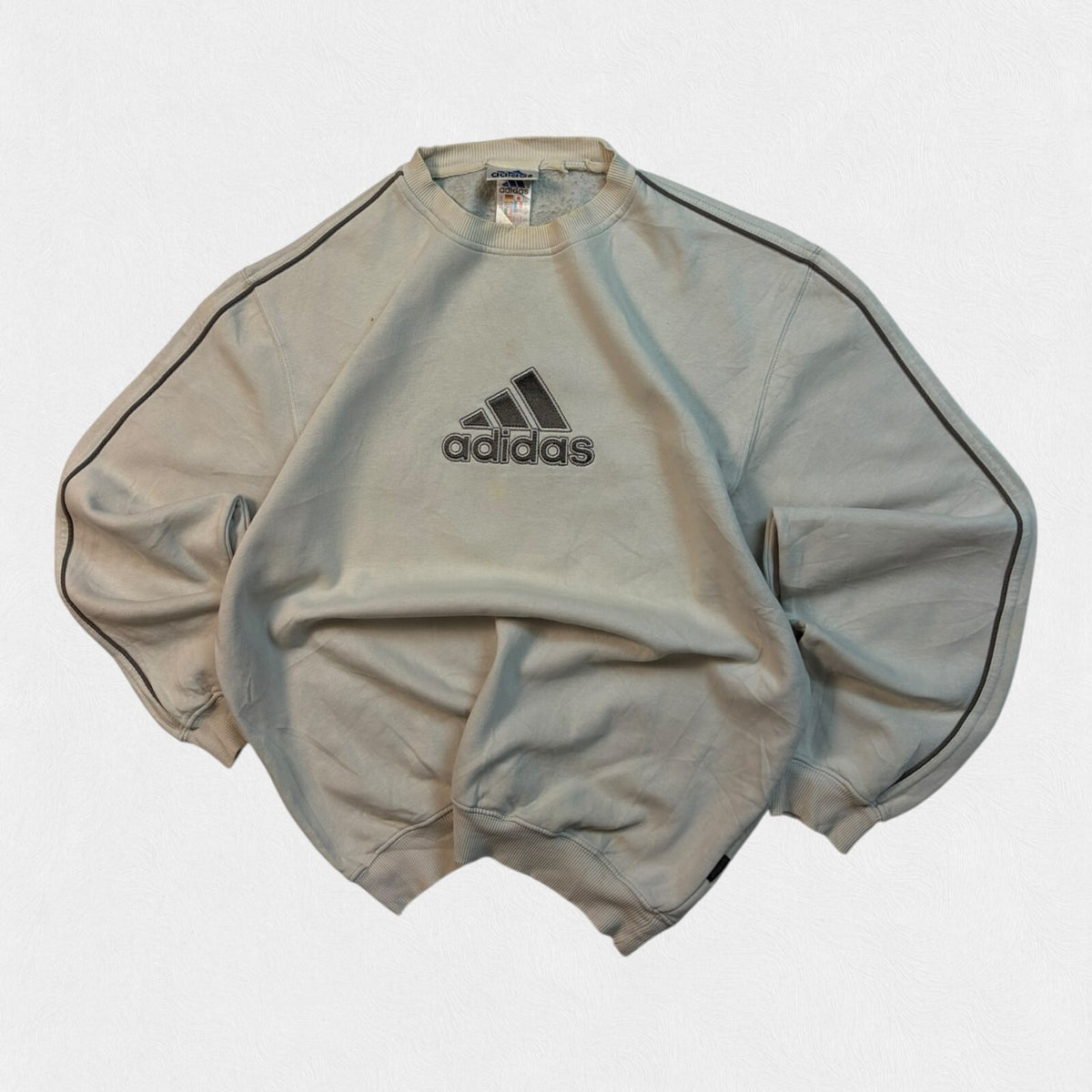 Vintage 90s Adidas centre logo sweatshirt (L)