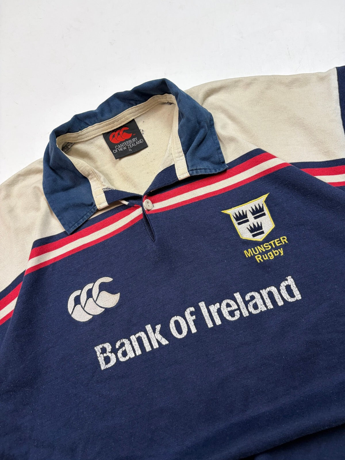 Vintage Munster 2001/02 Canterbury rugby union shirt (XL)
