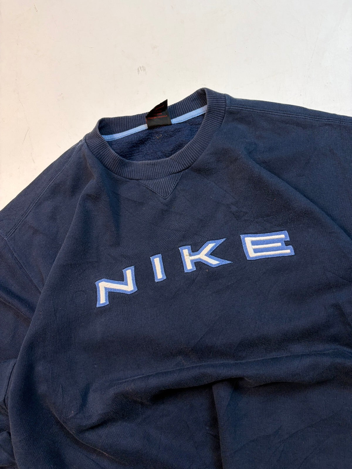 Vintage 90s Nike spell out sweatshirt (M)