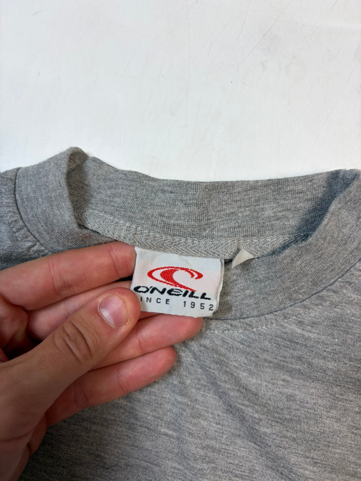 Vintage Y2K O'neill surfwear graphic tee (S)