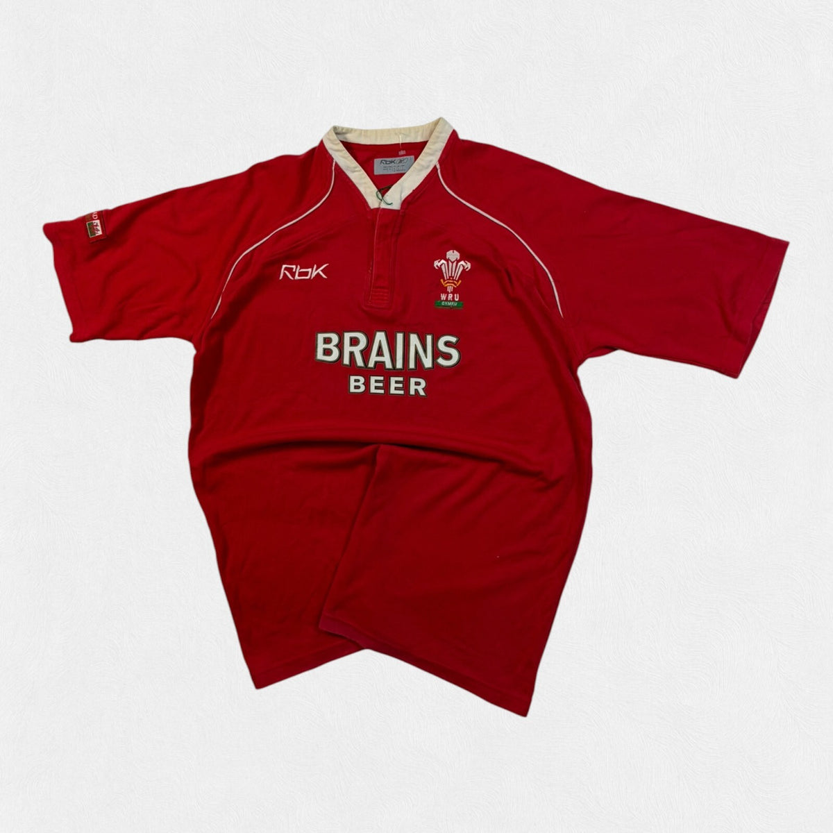 Vintage Wales 2005/06 Reebok rugby union shirt (L)
