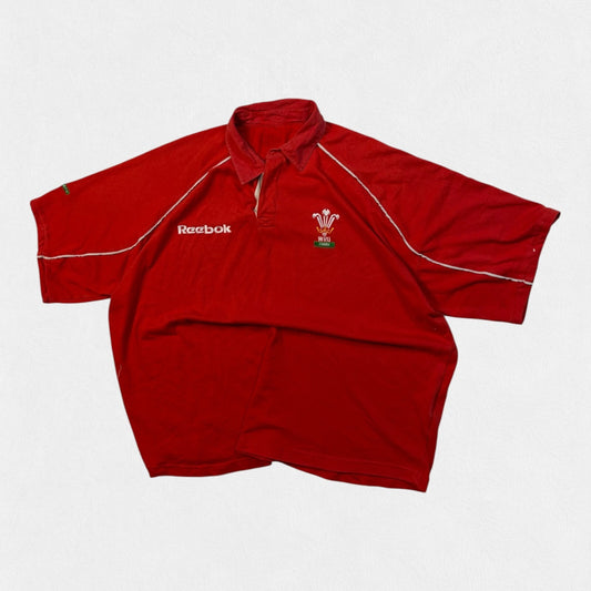 Vintage Wales 2001/02 Reebok rugby union shirt (XL)