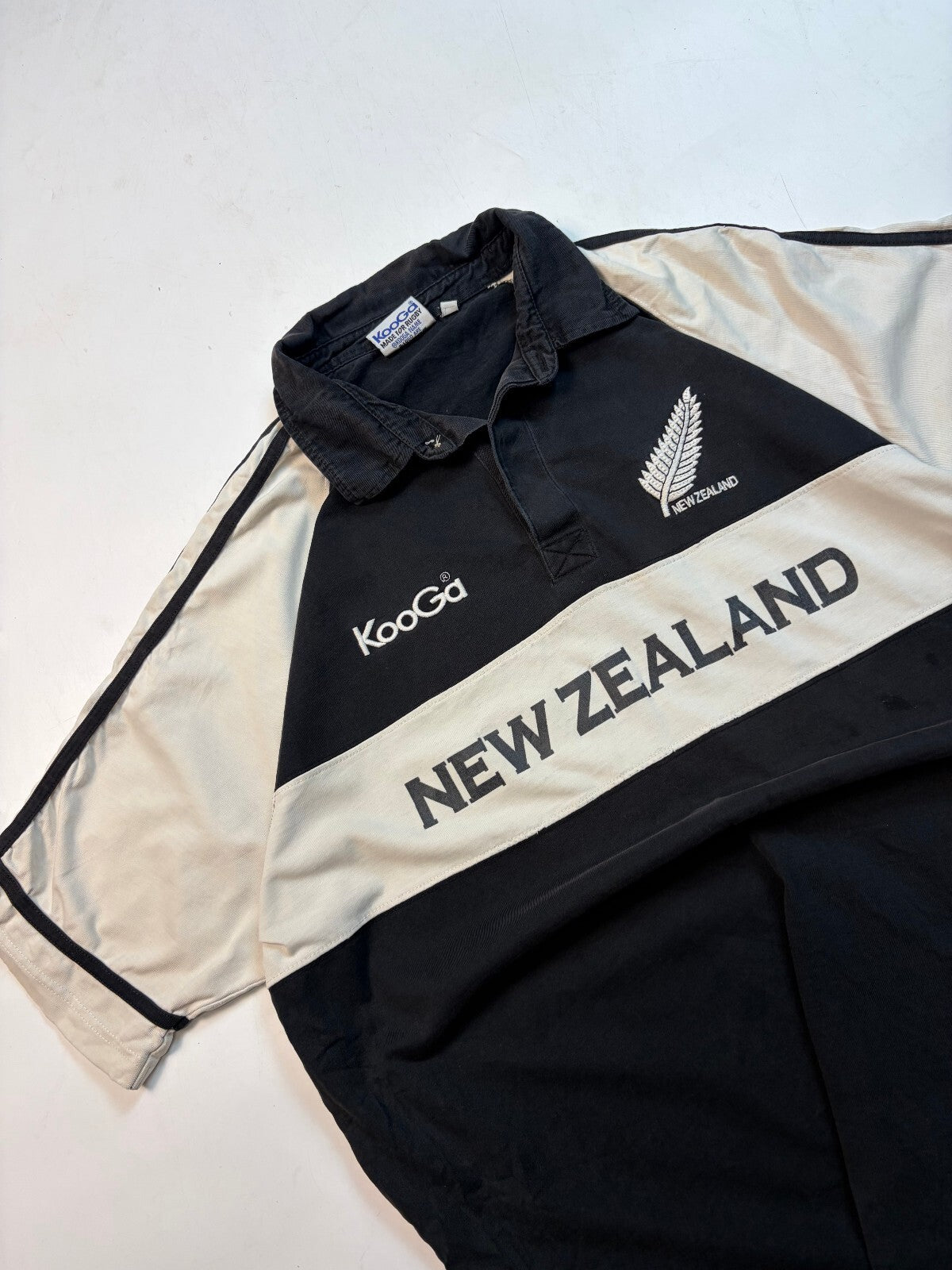 Vintage 2000s New Zealand Kooga supporters rugby shirt (XL)