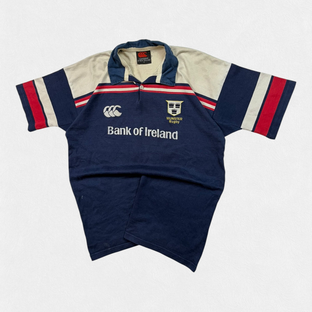 Vintage Munster 2001/02 Canterbury rugby union shirt (XL)